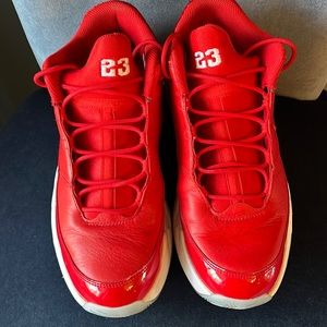 Jordan’s MAX AURA 3 in University Red